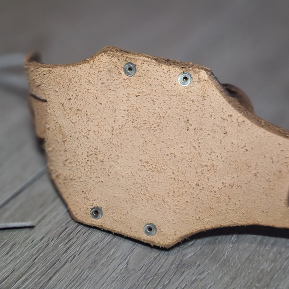 Tooled Leather Beer Bottle Hip Holder-Holster Dog Rottweiler? Vintage? - Picture 6 of 8